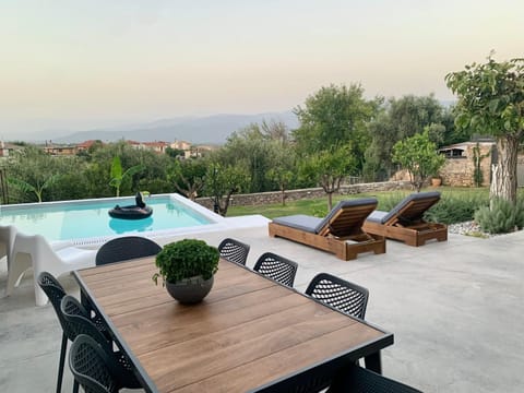 Patio, Pool view, Swimming pool