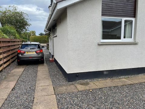 'Edgewood' - spacious detached bungalow House in Inverness