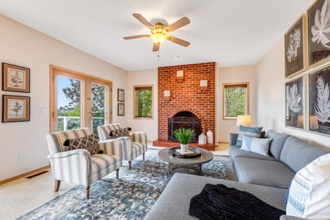 Arrowhead Way House in Camano Island