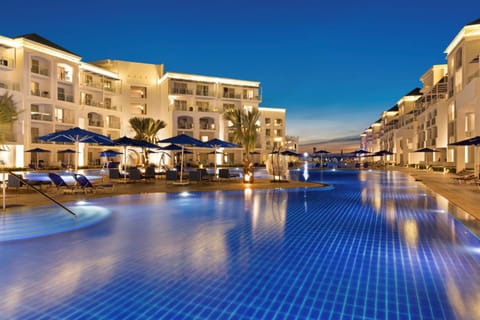 Property building, Swimming pool