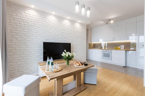 Kitchen or kitchenette, Living room