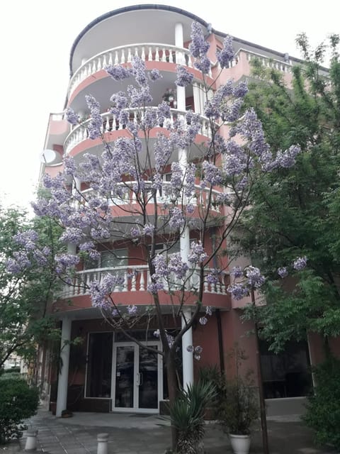 Property building, Balcony/Terrace