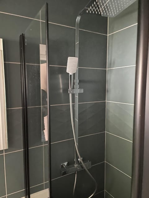 Le P'tit Montjoux - Appart avec Jardin proche gare Apartment in Besançon