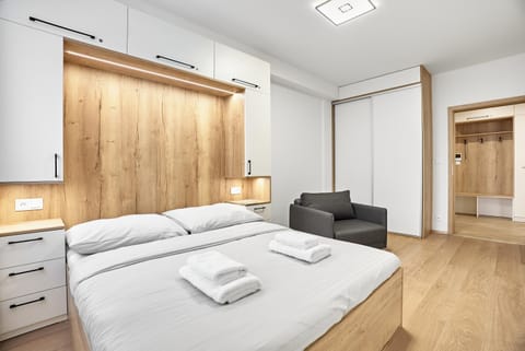 Bed, Photo of the whole room, Bedroom, towels, wardrobe