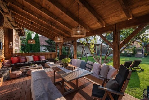 Patio, Garden, Balcony/Terrace