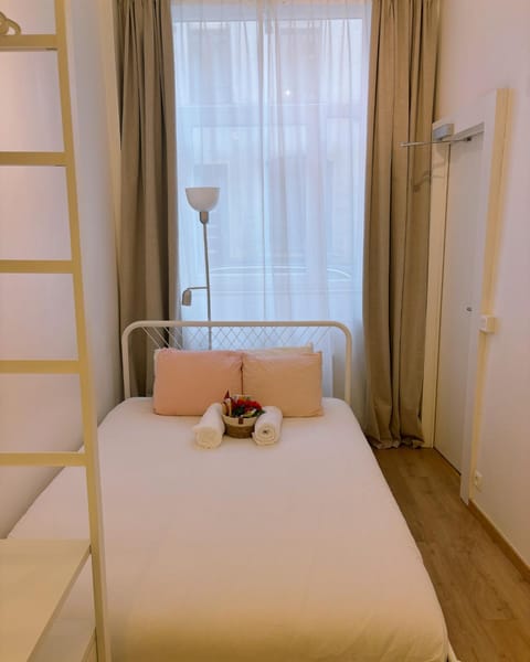 Benny's Rooms Brussels City Centre Vacation rental in Brussels