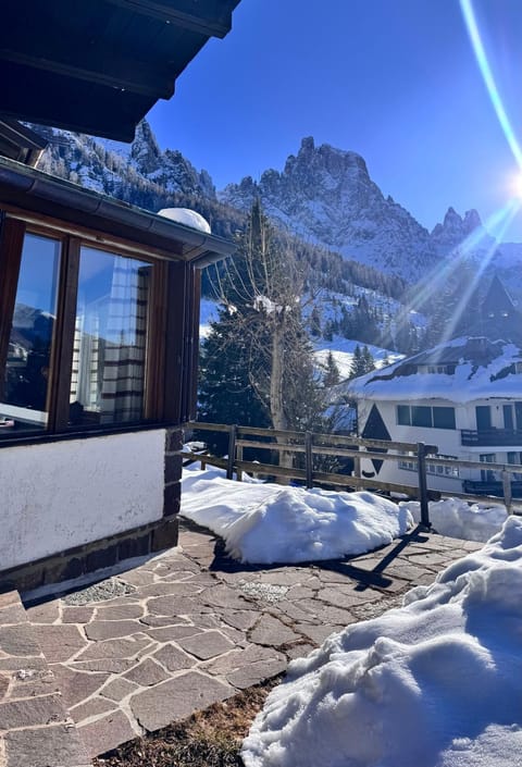 Property building, Winter, Mountain view