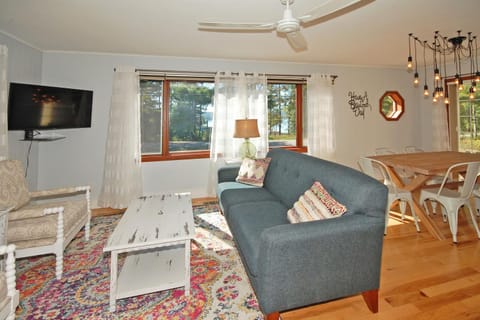 Q3 at Little Glen Lake House in Glen Lake