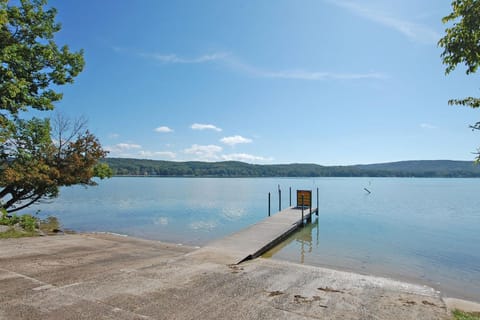 Q3 at Little Glen Lake House in Glen Lake