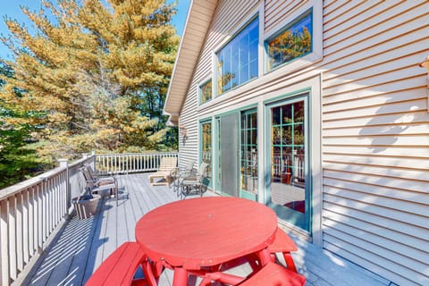 Ridge Wood House in Sleeping Bear Dunes