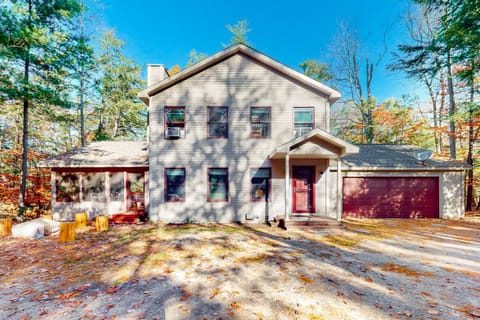 Absolute Leelanau House in Glen Arbor
