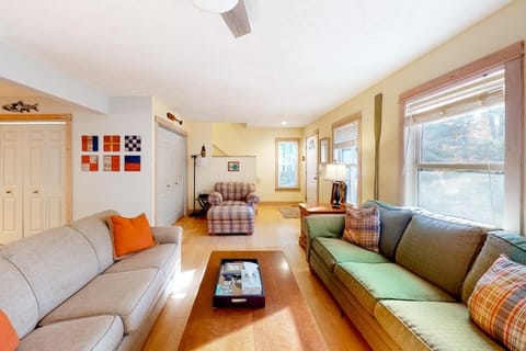 Absolute Leelanau House in Glen Arbor