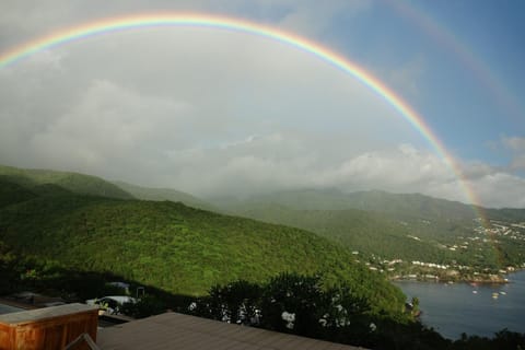 Mountain view, Sea view