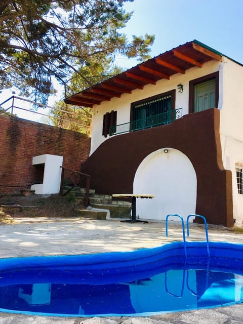 Garden, Swimming pool, Swimming pool