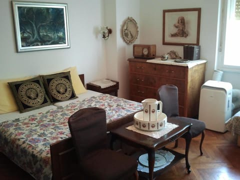 Rooms Baba Lazanja Bed and Breakfast in Split