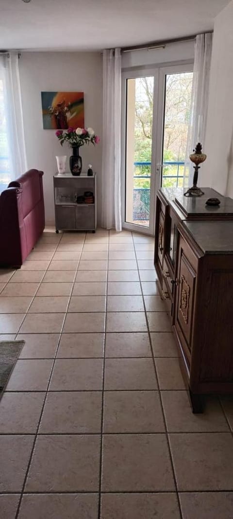 L'Intemporel - Appartement T3 avec jardinet Apartment in Poitiers