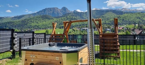 Day, Natural landscape, Hot Tub, Mountain view