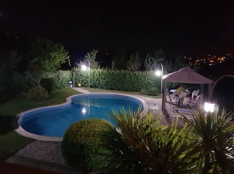 Garden, Balcony/Terrace, Pool view, Swimming pool