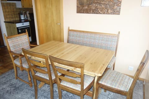 Oree du Bois OB D0 CALM apartment 6 pers Apartment in Sion