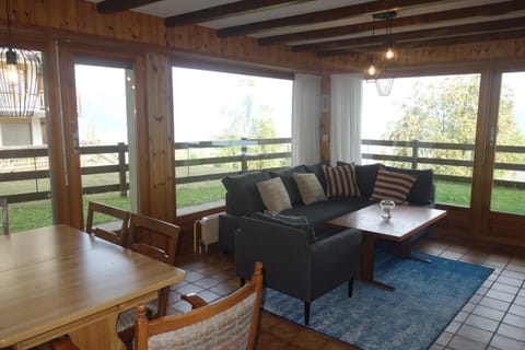 Oree du Bois OB D0 CALM apartment 6 pers Apartment in Sion