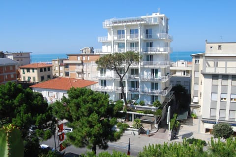 Facade/entrance, Bird's eye view, Balcony/Terrace, Lobby or reception, Lounge or bar, Swimming pool