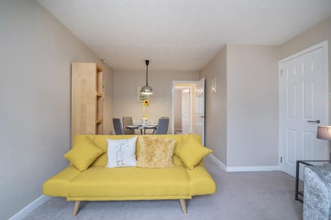 The Kelvin - Peaceful West End River View Property House in Glasgow