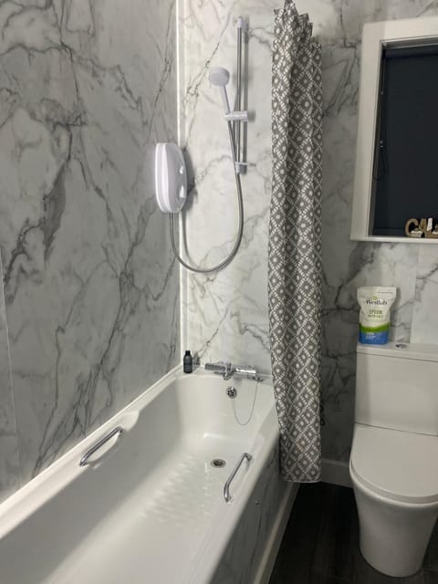 Shower, Bathroom, Bath