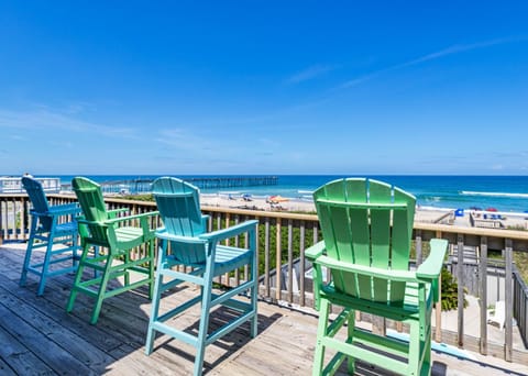 6067 - Sand Pebble House in Nags Head