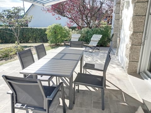 Maison plain pied 4 chambres, terrasse, jardin, parking, proche plage/commerces, Wi-Fi gratuite - FR-1-361-450 House in Saint-Pair-sur-Mer