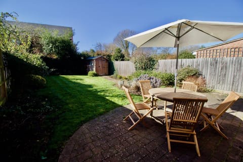 Patio, Garden