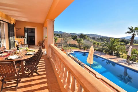 Off site, Natural landscape, View (from property/room), Balcony/Terrace, Dining area, Garden view, Mountain view, Pool view, Swimming pool