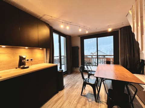 Élégant Duplex 45 m2 à Deux Pas de la Piste Village - Alpe d'Huez Apartment in Huez