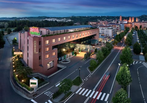 Property building, Bird's eye view
