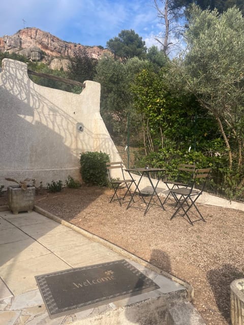 cocooning et calme a 5 min de l’aéroport House in Marignane