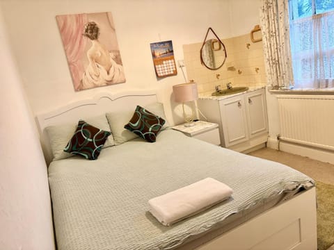 Winton house home stay Vacation rental in Bournemouth