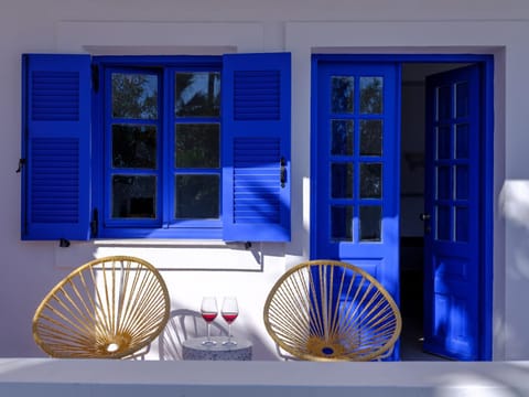 Balcony/Terrace, Garden view, Sea view, Area and facilities