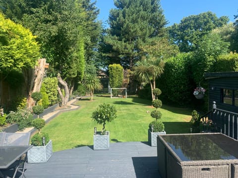 Garden, Balcony/Terrace