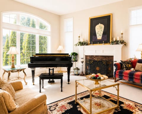 Living room, Seating area