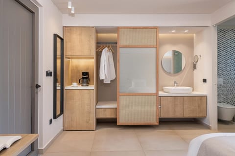 Bathroom, Coffee/tea facilities