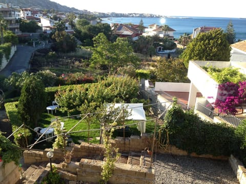 Garden, Garden