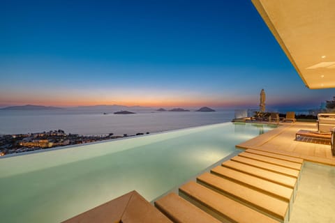 Patio, Natural landscape, View (from property/room), Balcony/Terrace, Swimming pool, Sunset