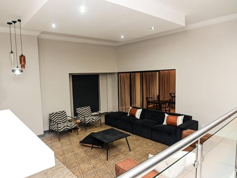 Communal lounge/ TV room