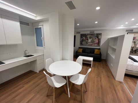 Old Town Flats Casa del Bisbe Apartment hotel in Valencia