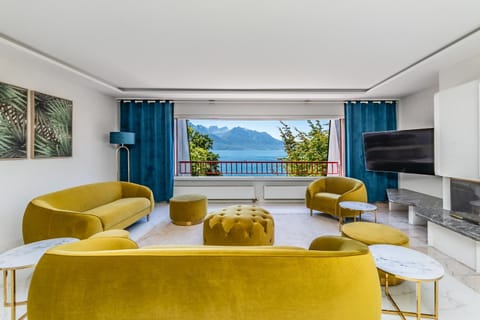 Bon-Port Luxury apartment - Lakefront Apartment in Montreux