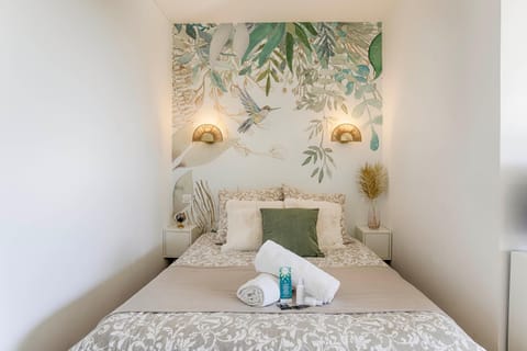 Bed, Night, Bedroom