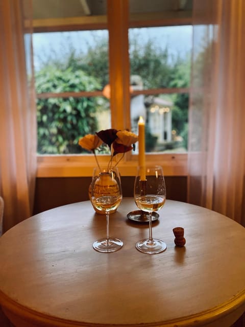 Bathroom, Inner courtyard view