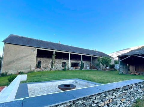 Property building, Garden view