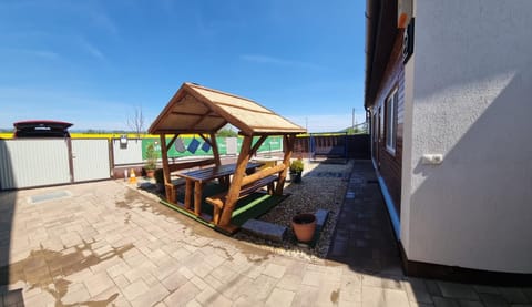 Patio, View (from property/room), Balcony/Terrace