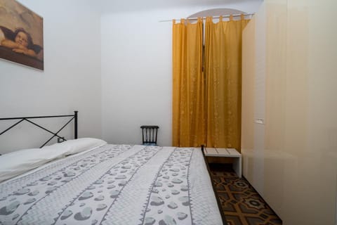 Comfort OneBook - CITRA 011015-LT-2158 Apartment in La Spezia