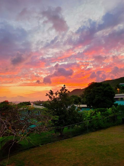 Natural landscape, Balcony/Terrace, Mountain view, Sunset